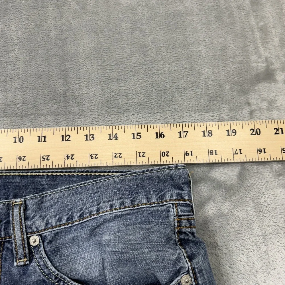Levis Jeans Mens 34x30 Blue 514 Straight Fit Medium Wash Denim Work Logo Casual